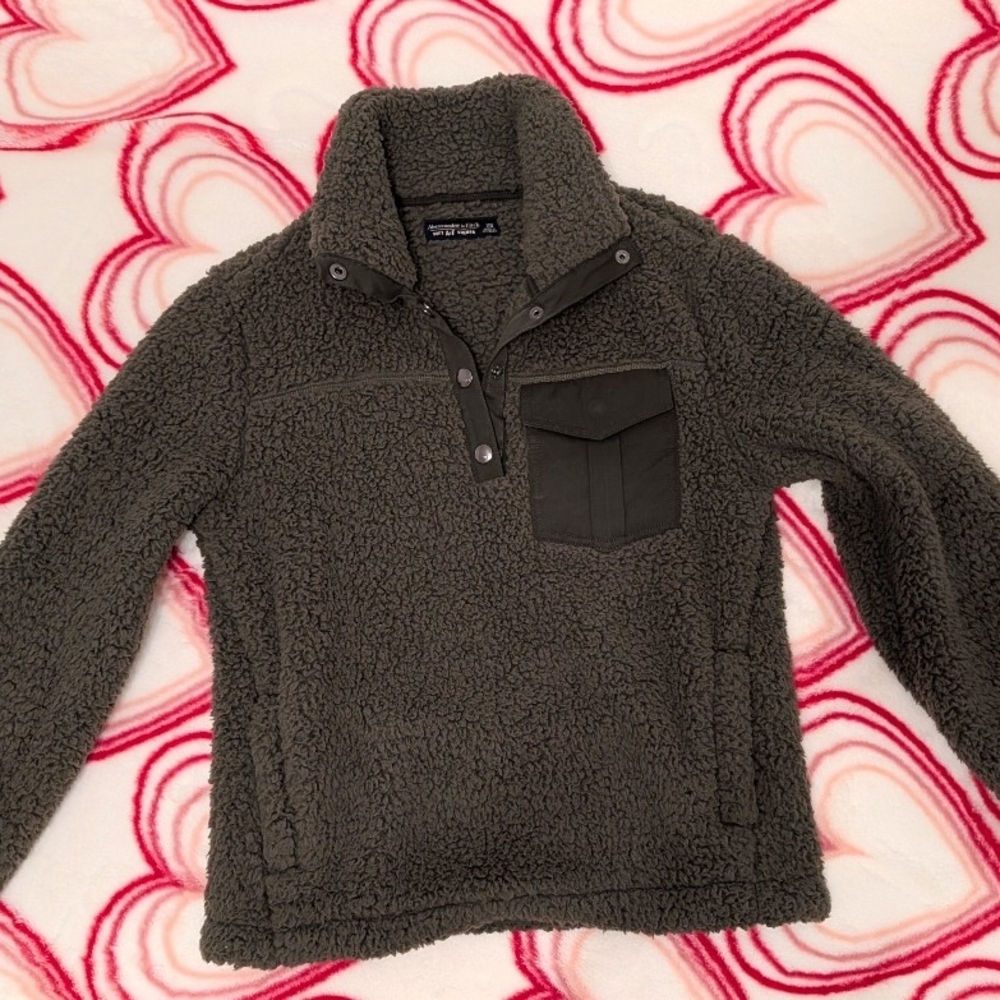 Abercrombie & Fitch Olive Sherpa Pullover